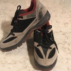 Nashbar biking shoe